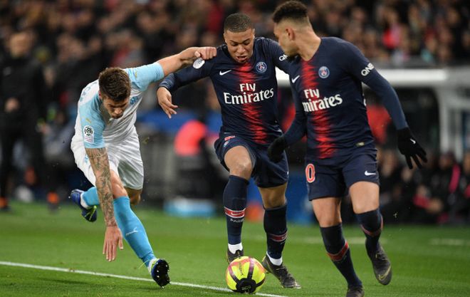 相较之下 相较之下