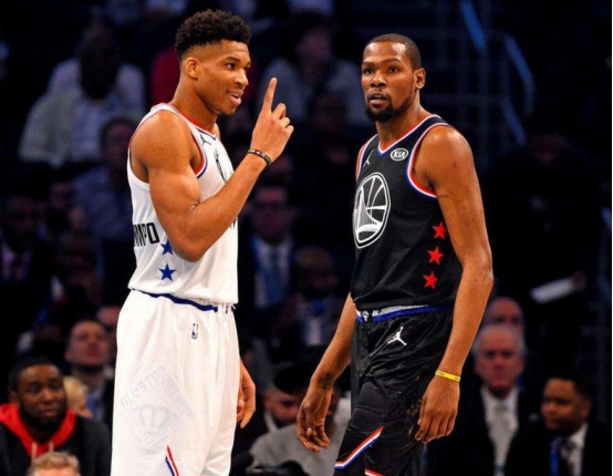 肋部三人组 肋部三人组