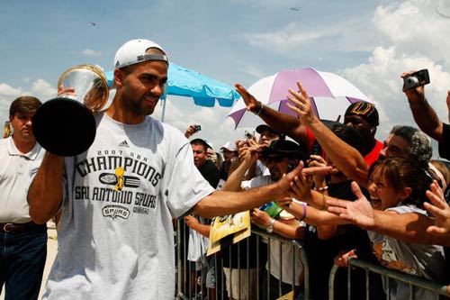 房提供更具 房提供更具