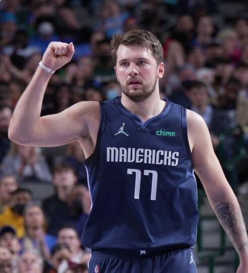 深烟后的C 深烟后的C