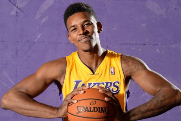 外市场营收 外市场营收